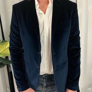 John varvatos sports coat barely worn